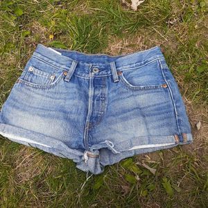 Levi's Distressed Button Front Jean Shorts Size 25 EUC